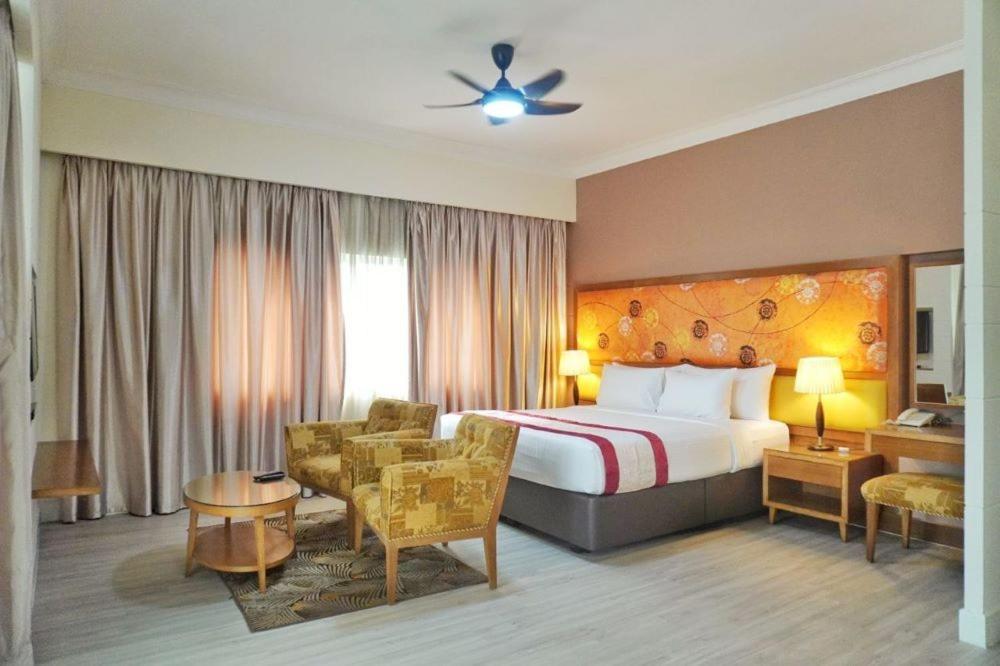 Hotel The Avenue M Johor Bahru Exterior foto